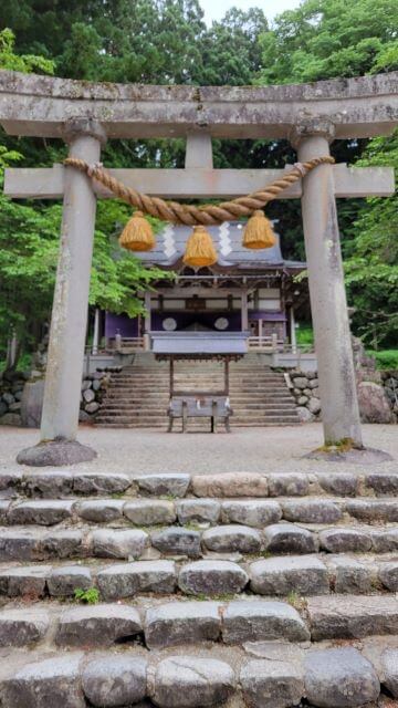 古手神社のモデルとなった白川八幡神社の写真